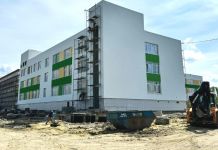 Строительство школы в Заре завершат в августе