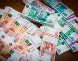 Пензячка назанимала на личные нужды почти 5 миллионов рублей