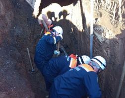 В Пензе спасатели достали из-под завала пострадавшего рабочего