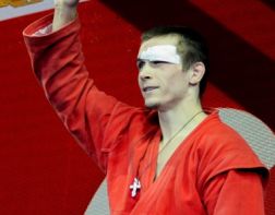Зареченец Владимир Балыков - чемпион России по самбо