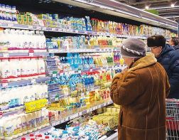 Россиян предложили бесплатно обеспечить продуктами