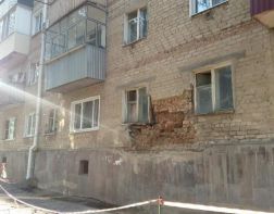 Прокуратура проверит, почему разрушается дом на Тамбовской
