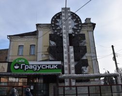 В Пензе обновят арт-объект «Градусник»