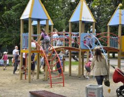 В Пензе установили опасные элементы на детских площадках