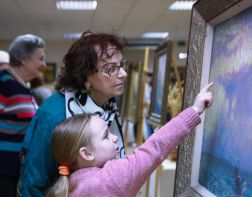 В Заречном открылась выставка работ Анатолия Ширманова 