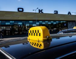 В Пензе таксист и его пассажир подрались из-за денег 