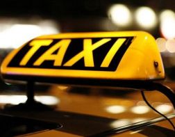 В Пензенской области таксист украл с карты пассажирки 270 тысяч