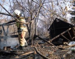 В Пензе в пожаре на Окружной погибли два пенсионера