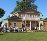 Изменилось время начала праздника в «Тарханах»