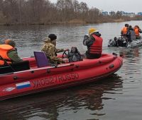 В Суре ищут утонувшего подводного охотника