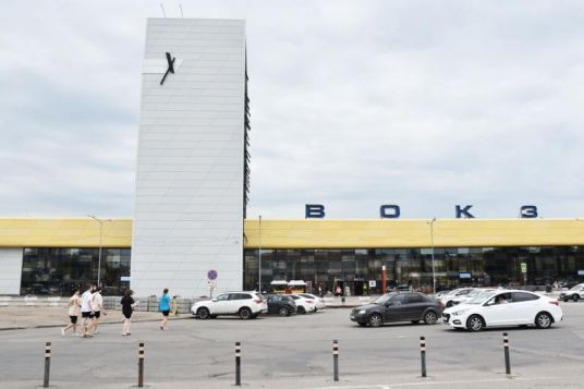 Въезд на Привокзальную площадь останется закрытым до 20 сентября